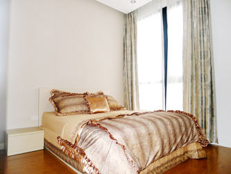 2 bedroom apartment at Royal City Hanoi for rent, nice view of Hanoi city