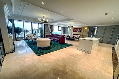 Cho thuê căn hộ 3 phòng ngủ, diện tích 230m2 tại Tây Hồ 