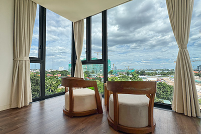 3 Bedroom Lake View Apartment for Rent in Tay Ho - 150m² High Floor, Natural Light  
