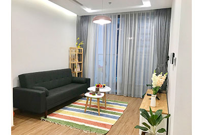 Affordable, high floor 01 bedroom apartment in Vinhomes Metropolis