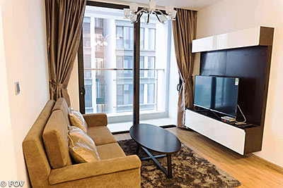 Affordable price apartment in Vinhomes Metropolis, high floor