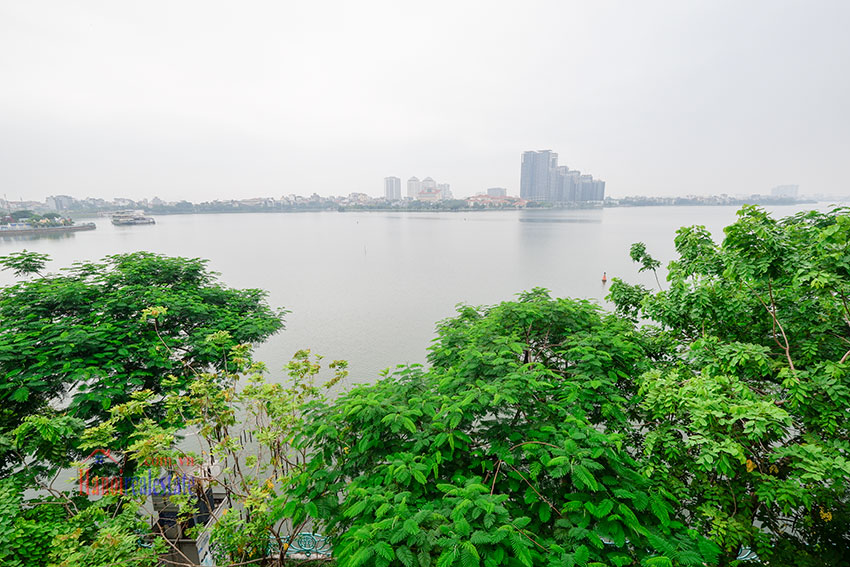 Amazing West lake view 3 bedroom apartment with balcony in Tay Ho 14