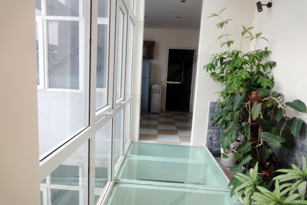 Apartment for rent in Dao Tan Street, Ba Dinh Hanoi, 2 bedrooms