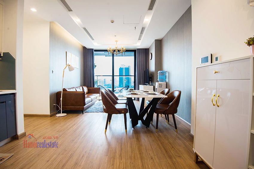 Attractively modernized apartment with 3 bedrooms in M2 Tower Vinhomes Metropolis Hanoi 1