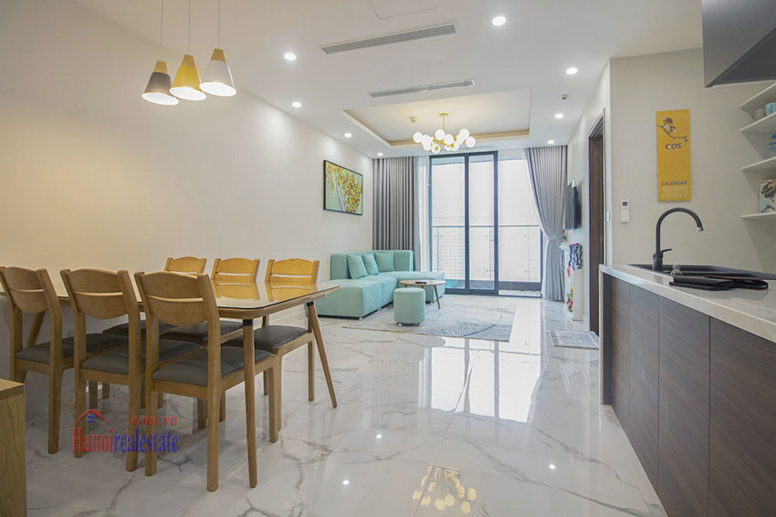 Beautiful 02 bedroom apartment with Hanoi City view in Sunshine City 1