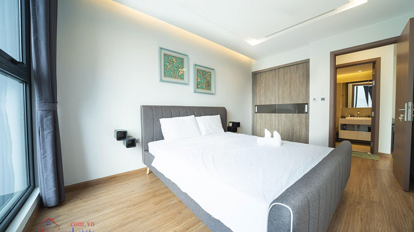 Beautiful 1 bedroom apartment with City view at M1 building Vinhomes Metropolis, Hanoi 10