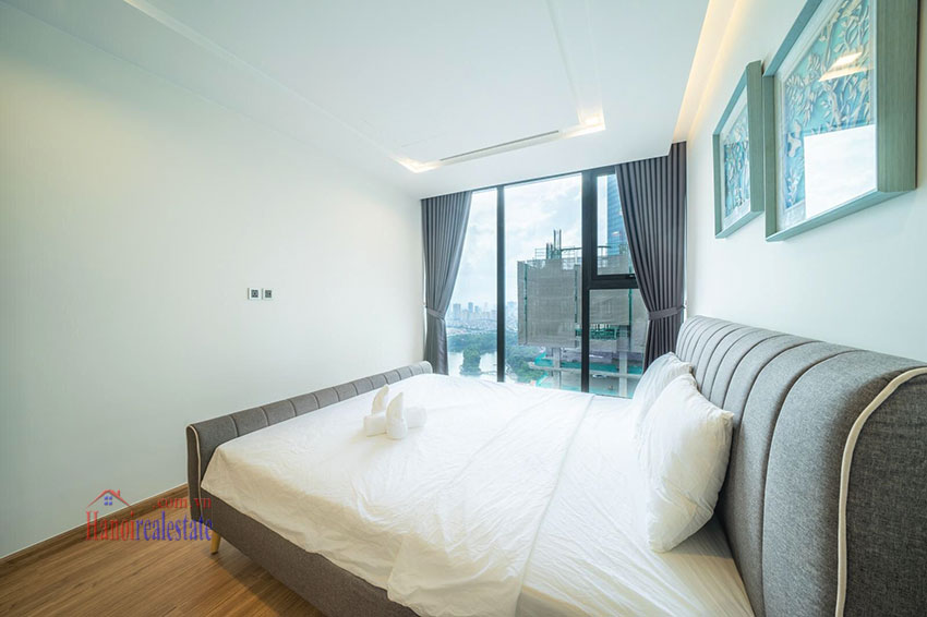 Beautiful 1 bedroom apartment with City view at M1 building Vinhomes Metropolis, Hanoi 9