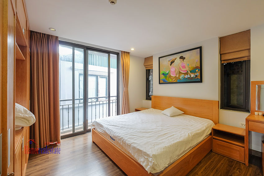 Beautiful 2 bedrooms lake view apartment on Nhat Chieu 13