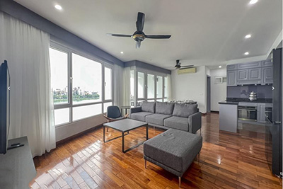 Beautiful 3 bedroom apartment with lake view on Quang An