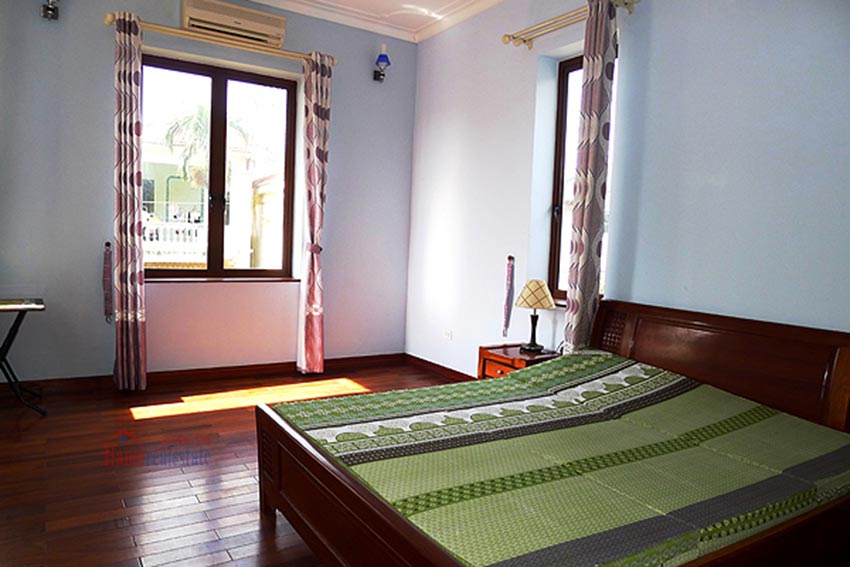 Beautiful 4 bedroom house with swimming pool on An Duong Vuong 24