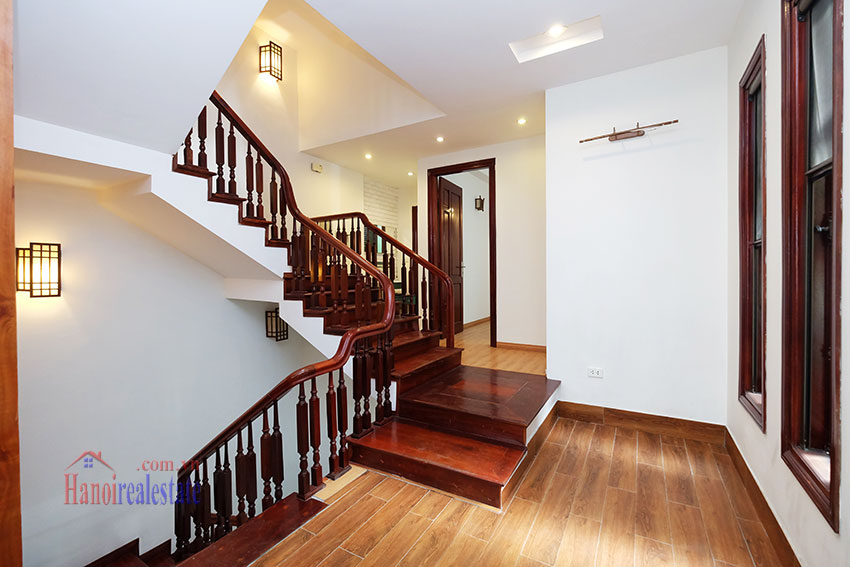 Beautiful 5 bedroom house with large terrace in Tay Ho 10