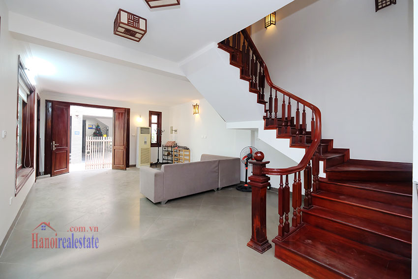 Beautiful 5 bedroom house with large terrace in Tay Ho 3
