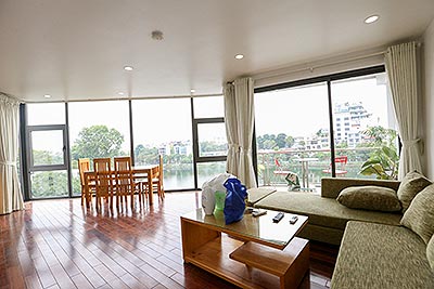 Beautiful apartment with 01 bedroom on lake road in Tay Ho