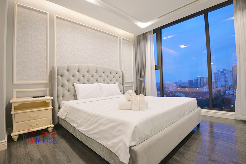 Beautiful, high floor apartment with 4 bedrooms at M2 building Vinhomes Metropolis 11