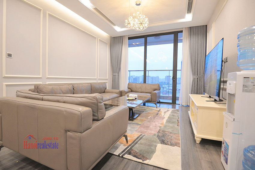 Beautiful, high floor apartment with 4 bedrooms at M2 building Vinhomes Metropolis 2