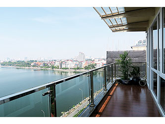 Beautiful Lake View, 3 bedroom apartment on top floor in Xuan Dieu