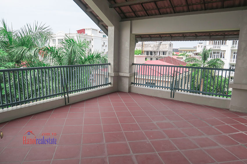 Beautiful Villa with Pool and Front Yard in the heart of Tay Ho 36