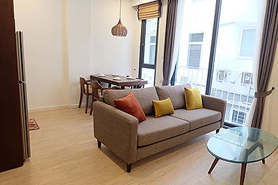 Brand new 01BR serviced apartment at Kim Ma, Ba Dinh District