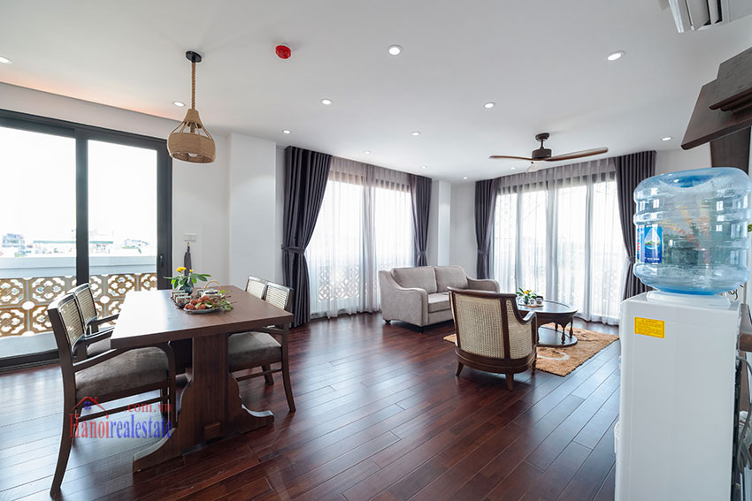 Brand new 2 bedroom apartment to rent in Ba Dinh district 1