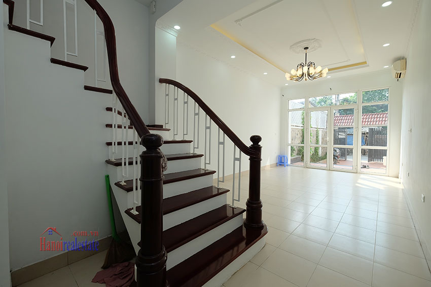 Brand new 4-bedroom house with front yard in Tay Ho 5