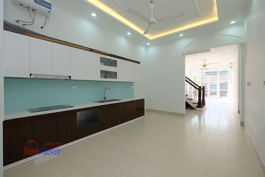 Brand new 4-bedroom house with front yard in Tay Ho 8