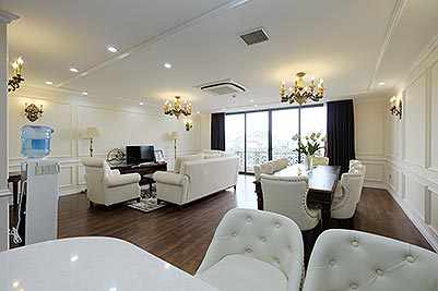 Brand new spacious 3 bedroom apartment in Hai Ba Trung, Hanoi