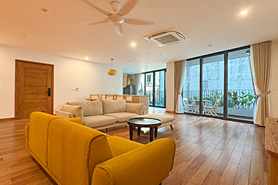 Brand-New 2-Bedroom Apartment for Rent in Xuan Dieu, few steps to West lake