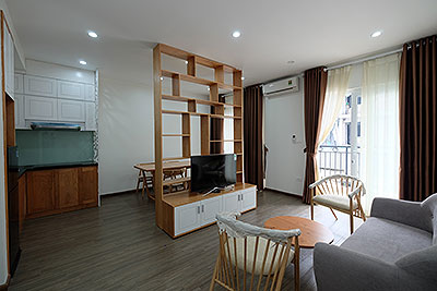 Căn hộ 2 phòng ngủ đầy đủ nội thất cho thuê tại phố Từ Hoa.