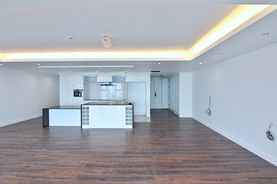 Brandnew, high floor 04 bedroom apartment in D Le Roi Soleil