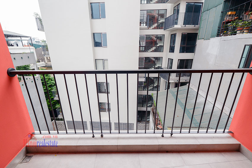 Budget nice one bedroom apartment in Tu Hoa street, Tay Ho district 10