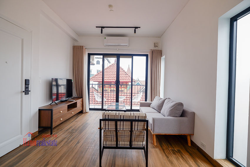 Budget nice one bedroom apartment in Tu Hoa street, Tay Ho district 2
