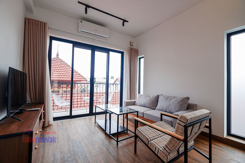 Budget nice one bedroom apartment in Tu Hoa street, Tay Ho district 3