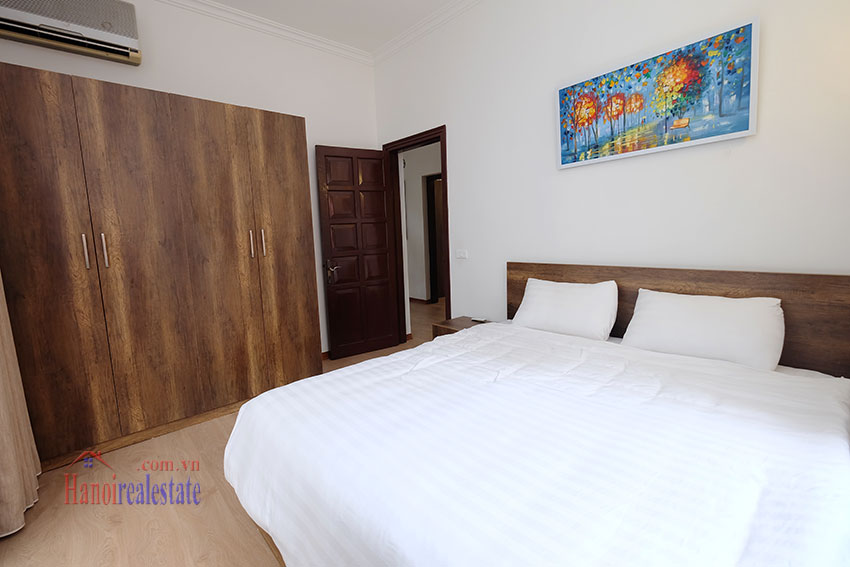 Charming 3 bedroom house with surrounding courtyard on Xuan Dieu 23