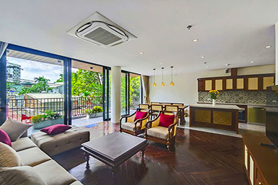 Charming 3-Bedroom Apartment for Rent on Dang Thai Mai, Tay Ho