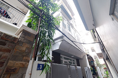 Charming 4-Bedroom House with Terrace for Rent in Tay Ho, Hanoi