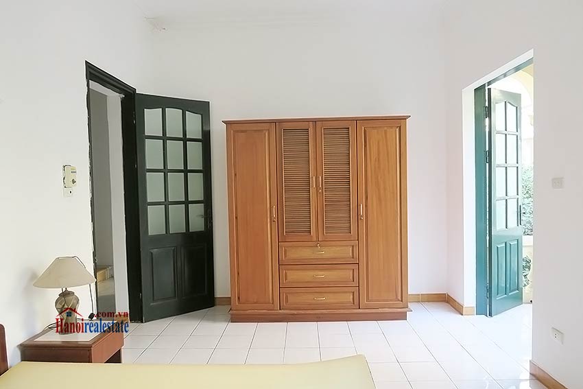 Charming 5 bedroom house with large courtyard in Tay Ho 13