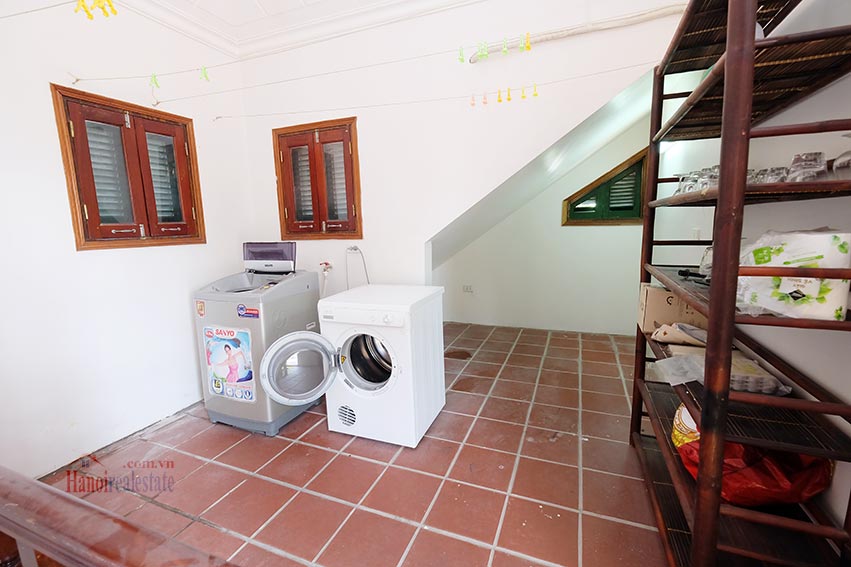 Charming 5 bedroom house with large garden on To Ngoc Van 29