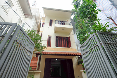 Charming House with Courtyard for Rent on Dang Thai Mai, Tay Ho
