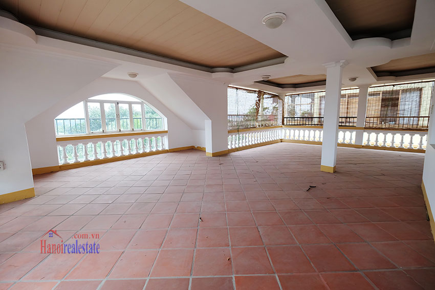 Charming house with garden and swimming pool in Xom Chua 27
