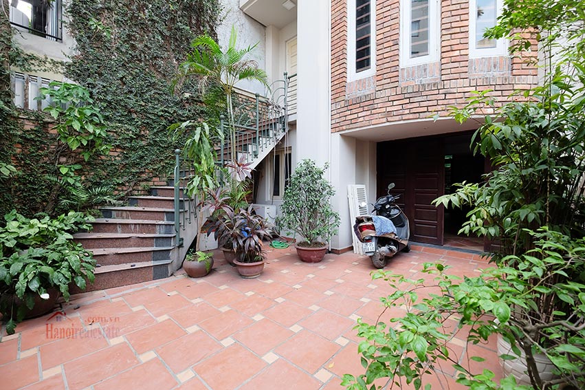 Charming house with Pool and front yard on To Ngoc Van 1