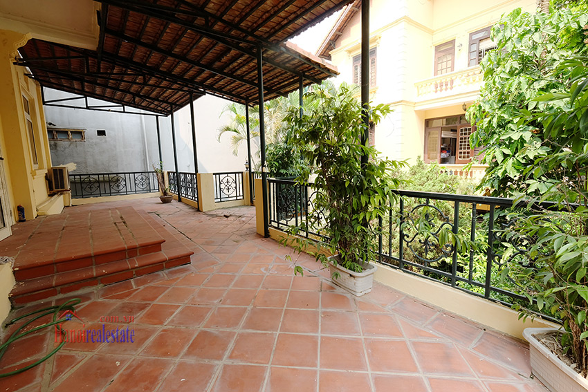 Charming Villa with large garden and outdoor Pool in Tay Ho 22