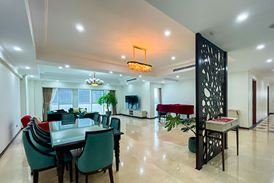 Ciputra: Bright and cozy 4-bedroom apartment in L2, short walk to Ciputra Club