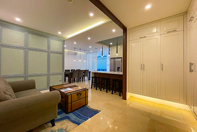 Ciputra: Bright and cozy modern 3-bedroom apartment with lovely viewv