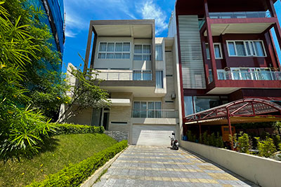 Ciputra: Glamorous 5-bedrooms house with one of the best view in Q block