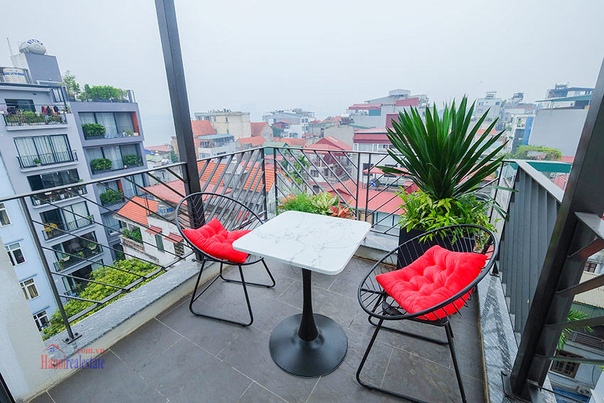 Cozy high floor 1-bedroom apartment on Xuan Dieu with city view 10