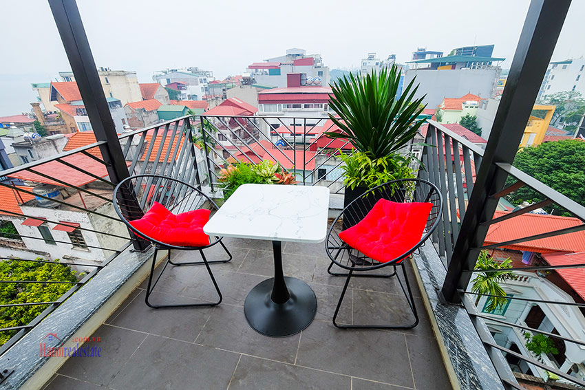 Cozy high floor 1-bedroom apartment on Xuan Dieu with city view 11