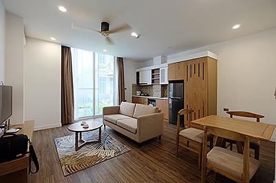 Cozy one bedroom apartment for rent on Mac Dinh Chi Street