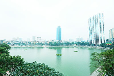 Deluxe 01+01BR apartment in Ba Dinh, view to Ngoc Khanh Lake