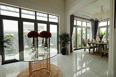 Elegant 03+01BRs villa in The Harmony – Vinhomes Riverside, fully furnished