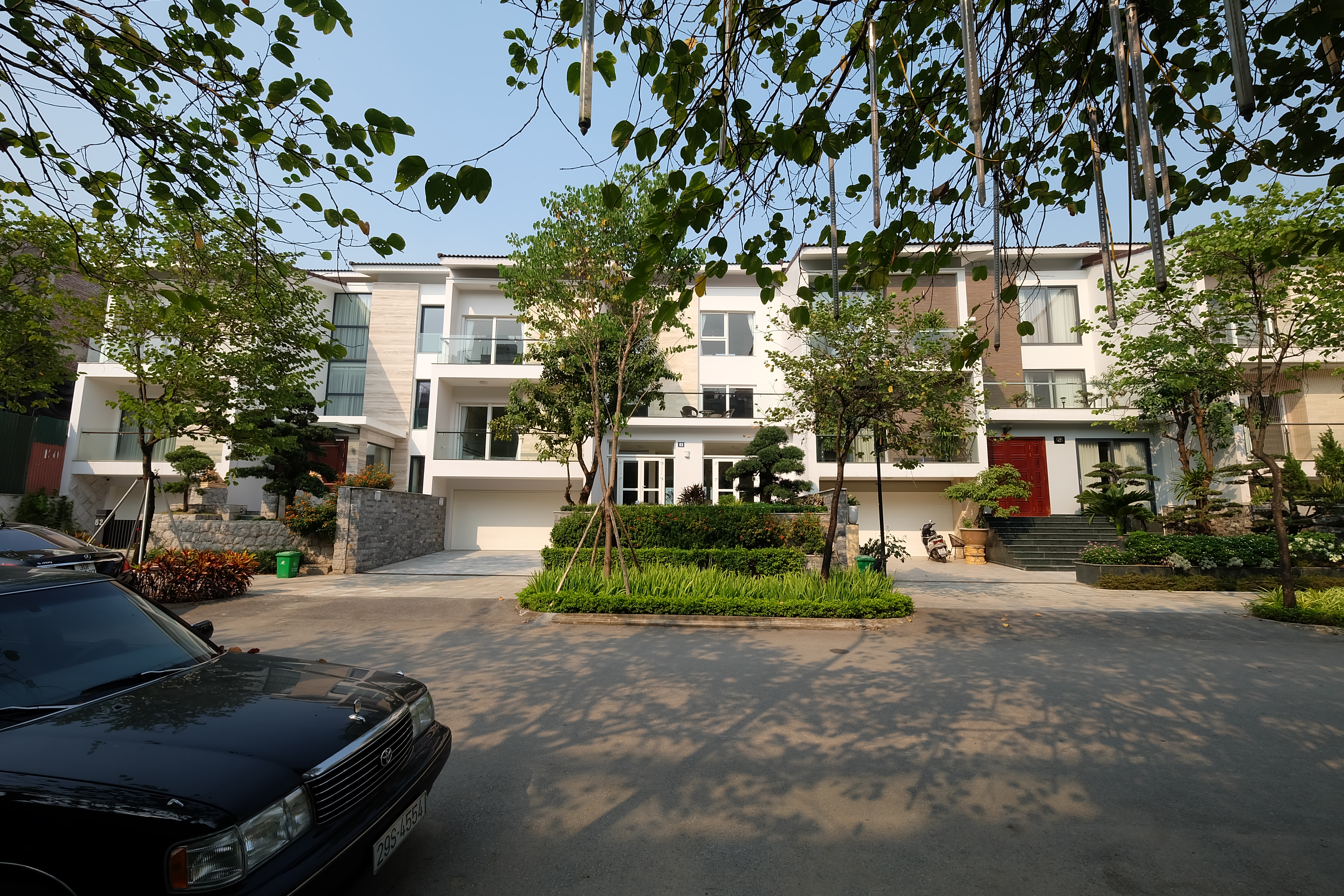 Exclusive 4-Bedroom Garden Villa for Rent in Q Block, Ciputra Hanoi – The Most Prestigious Address for Diplomats & Expat Families